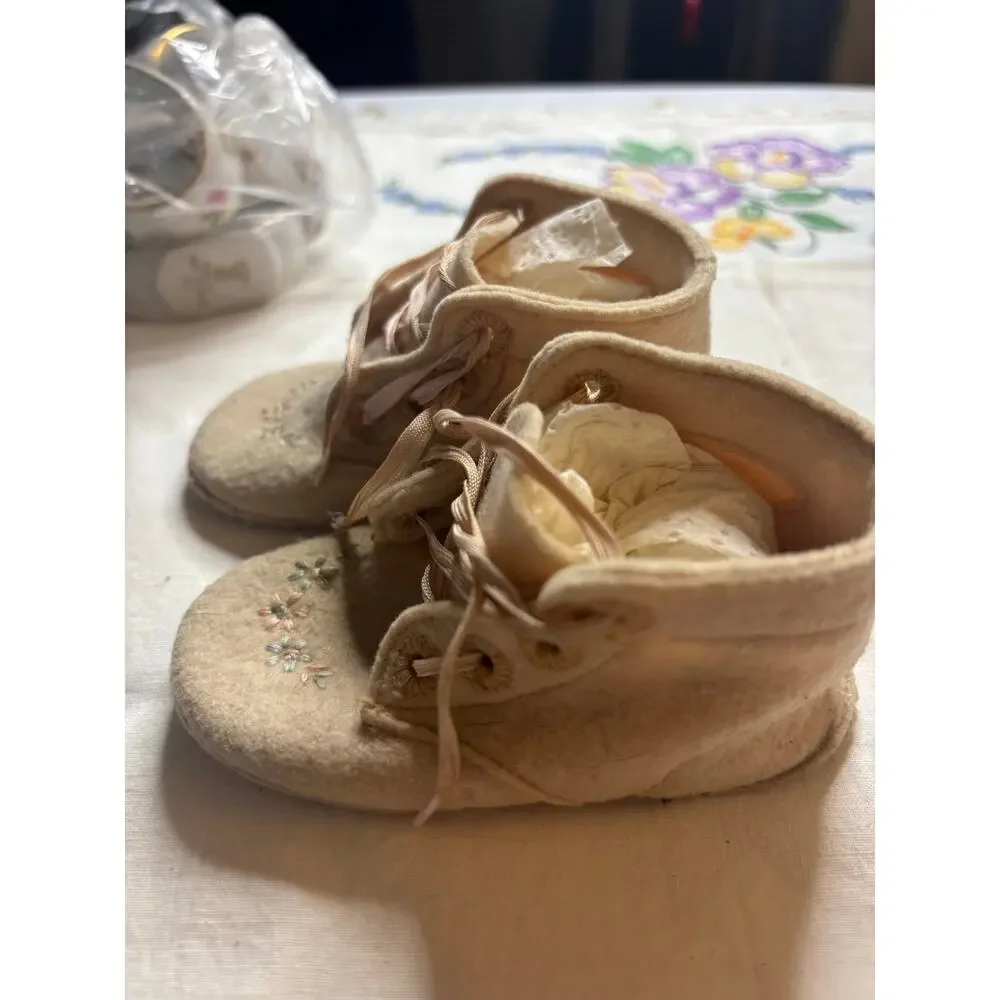 Early Pair Childs Baby Shoes Pink Wool Felt Cottagecore Retro Embroidered Decor